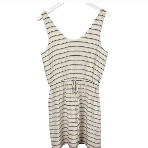 Joie 100% Silk Navy blue striped dress Nwot Sz 4 - Picture 3 of 4